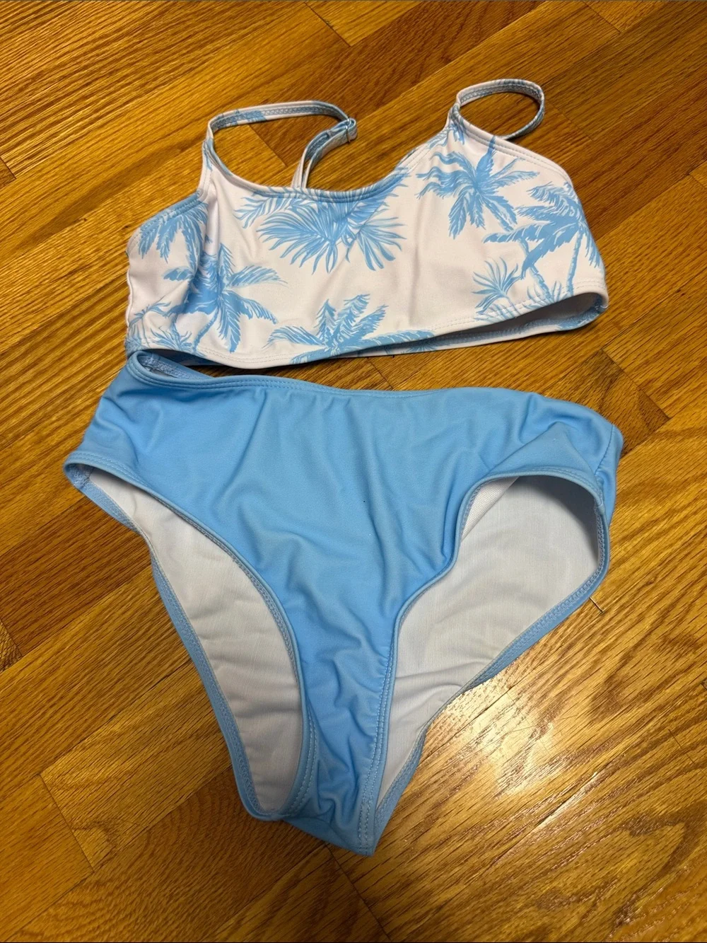 SHEIN Blue and White Palm Print Kids Bikini Set